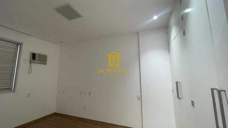 Cobertura, Funcionários, 3 Quartos, 2 Vagas, 1 Suíte