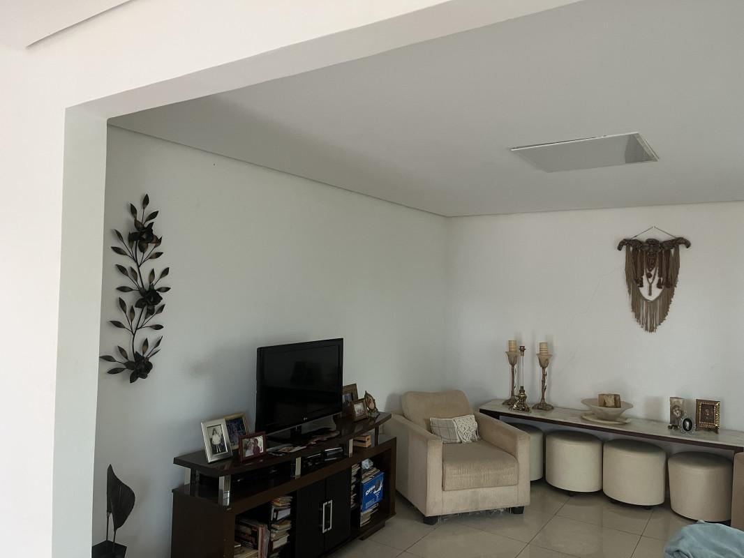Casa, Cidade Praia Angélica II, 4 Quartos, 2 Vagas, 1 Suíte
