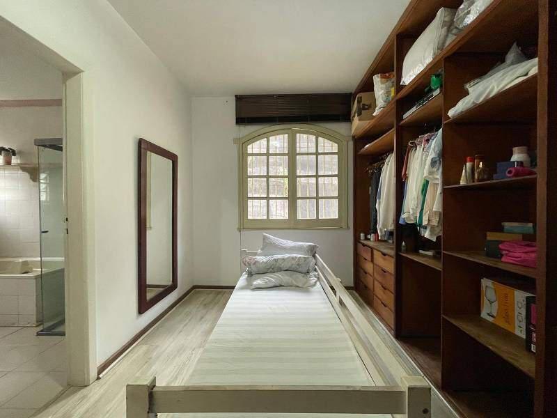 Casa, Santa Lúcia, 5 Quartos, 4 Vagas, 1 Suíte