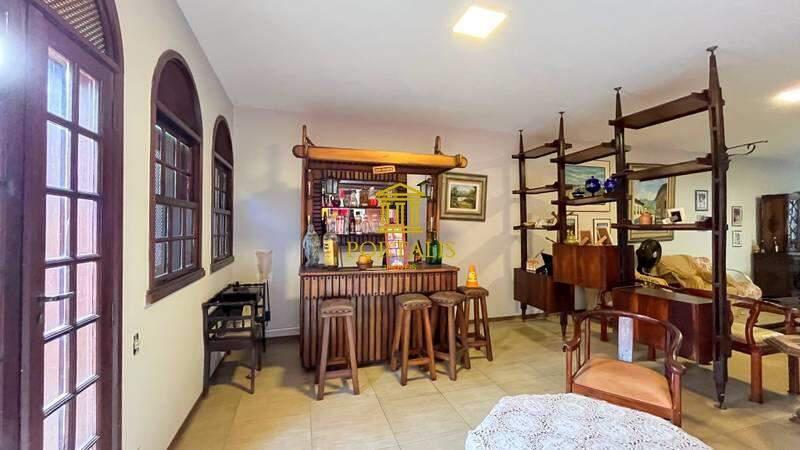 Casa, Serra, 7 Quartos, 8 Vagas, 2 Suítes