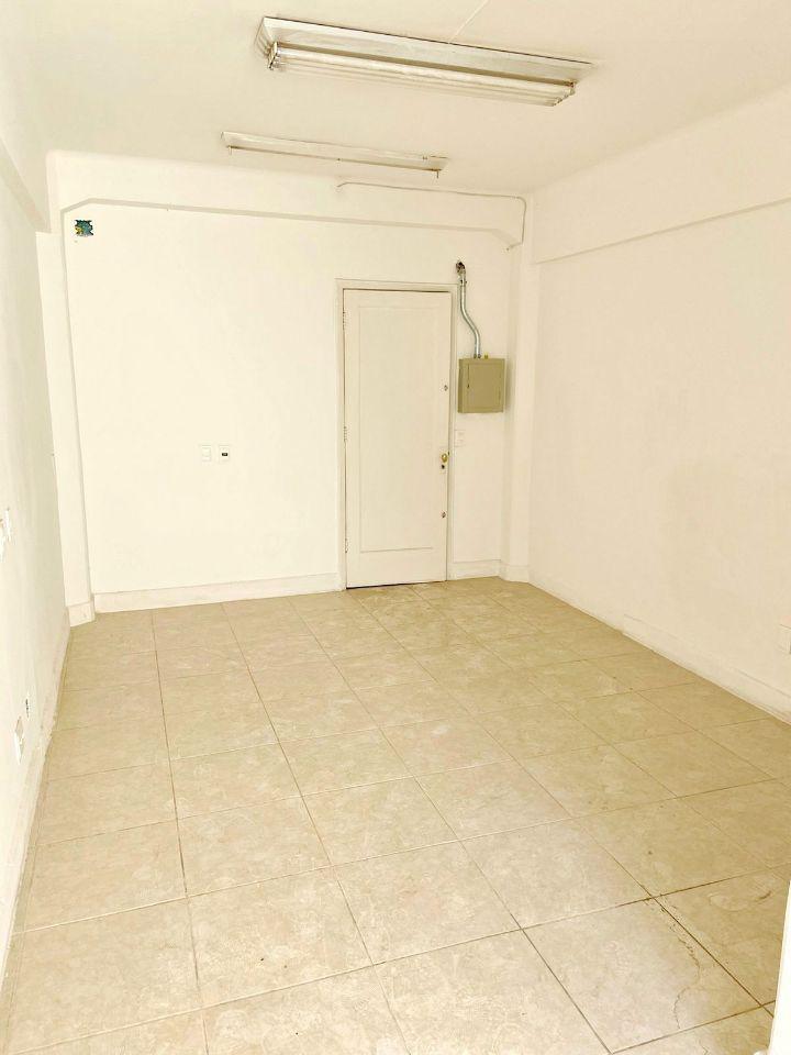Sala, Centro