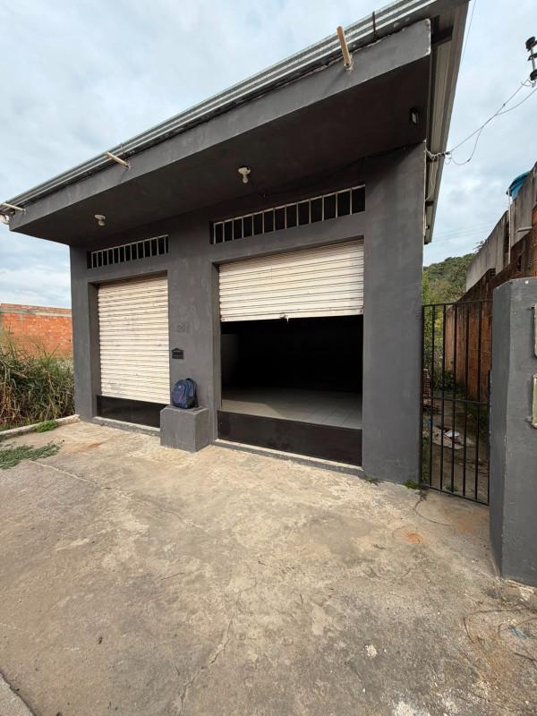 Andar, Castanheira, 0 Quarto, 0 Vaga