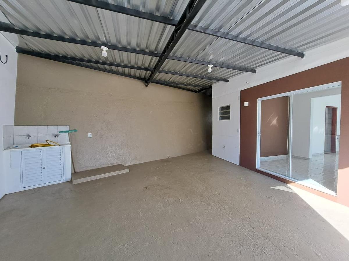 Casa, Centro, 2 Quartos, 1 Vaga