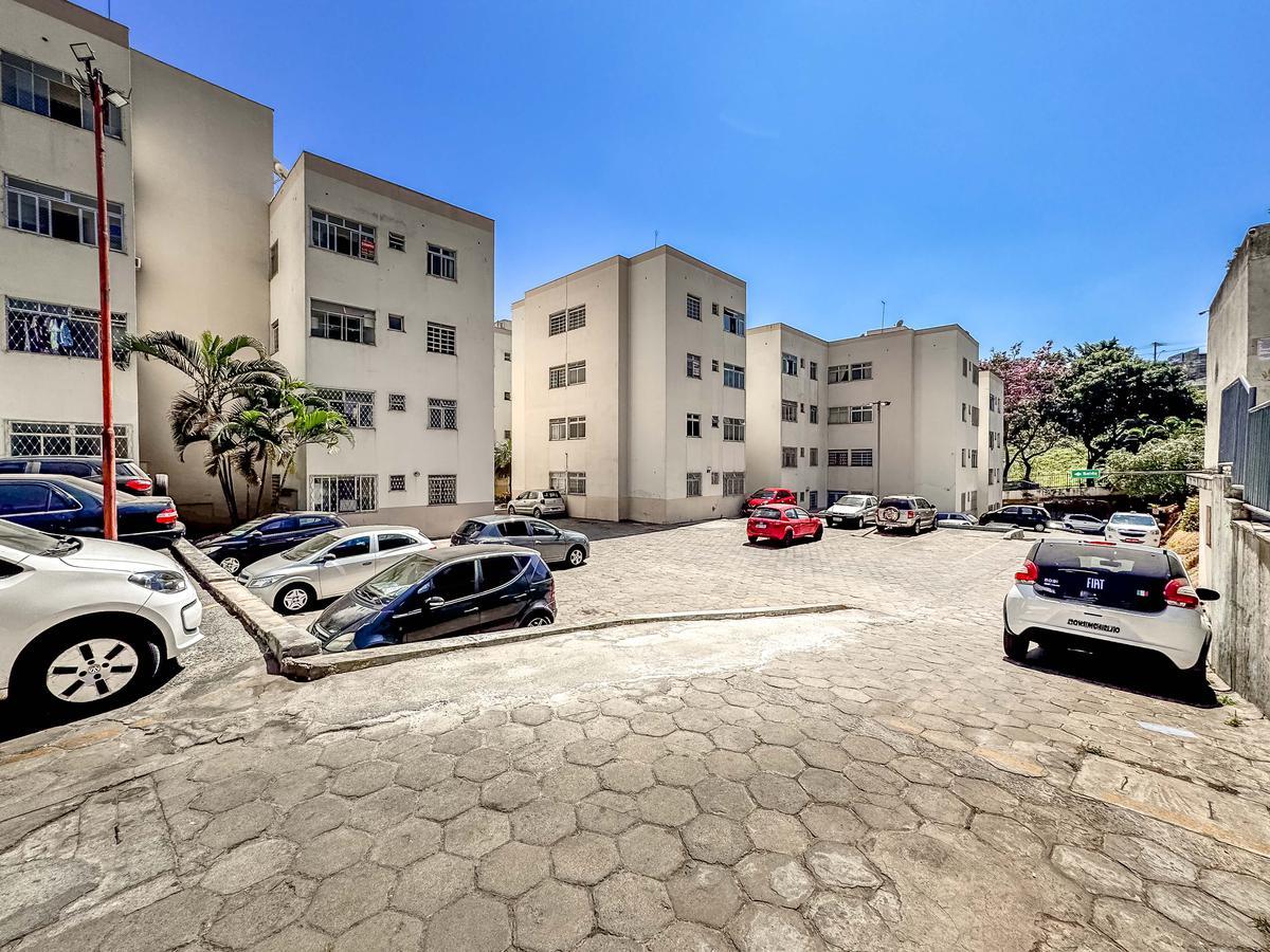 Apartamento, São Francisco, 2 Quartos, 1 Vaga