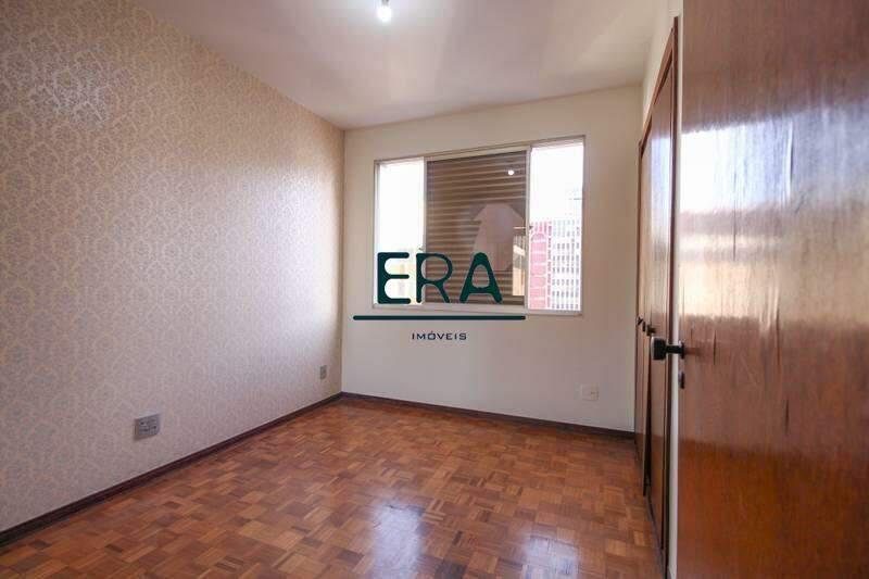 Apartamento, Funcionários, 4 Quartos, 2 Vagas, 1 Suíte