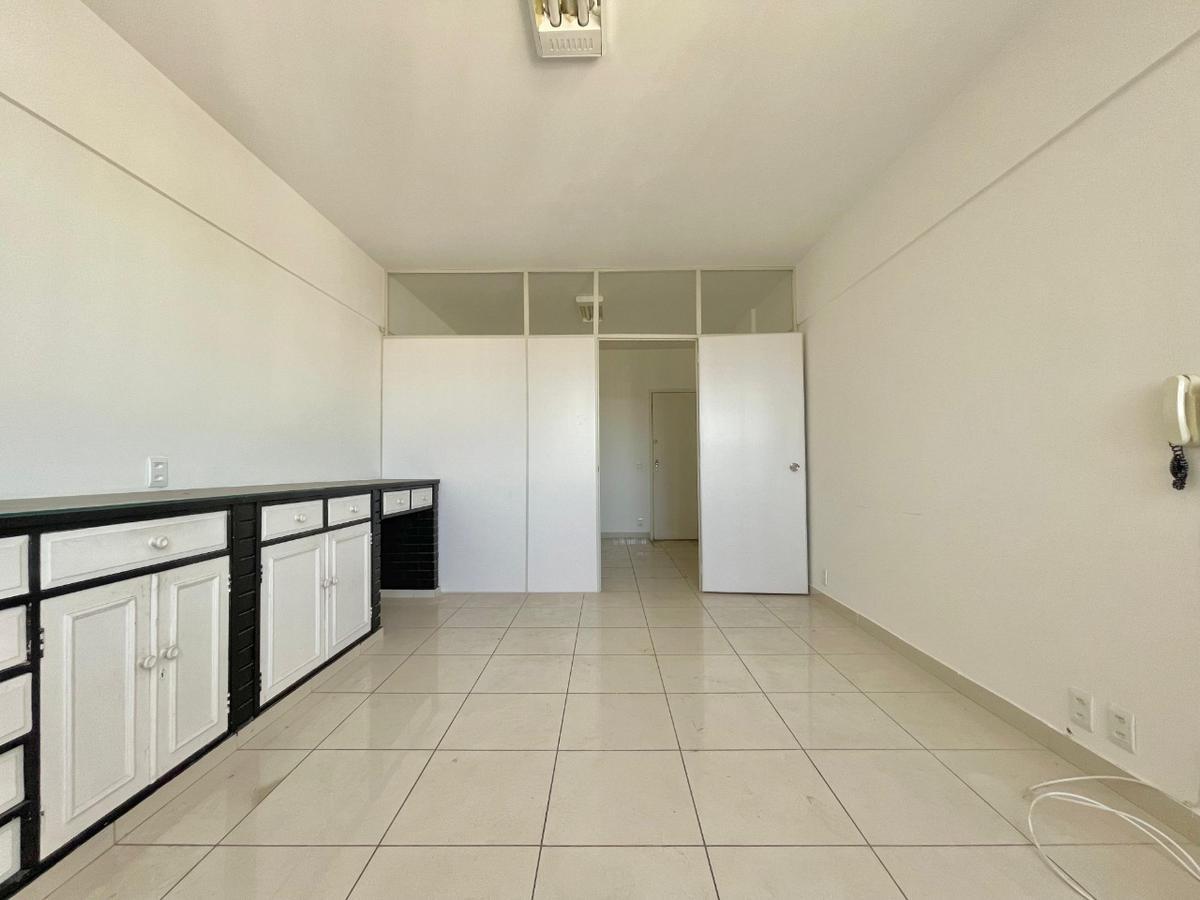 Sala, São José, 0 Quarto, 0 Vaga