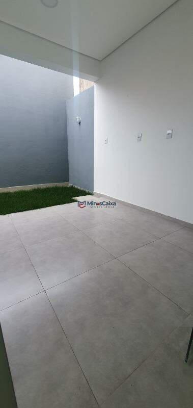 Casa, Primavera, 3 Quartos, 1 Vaga, 1 Suíte