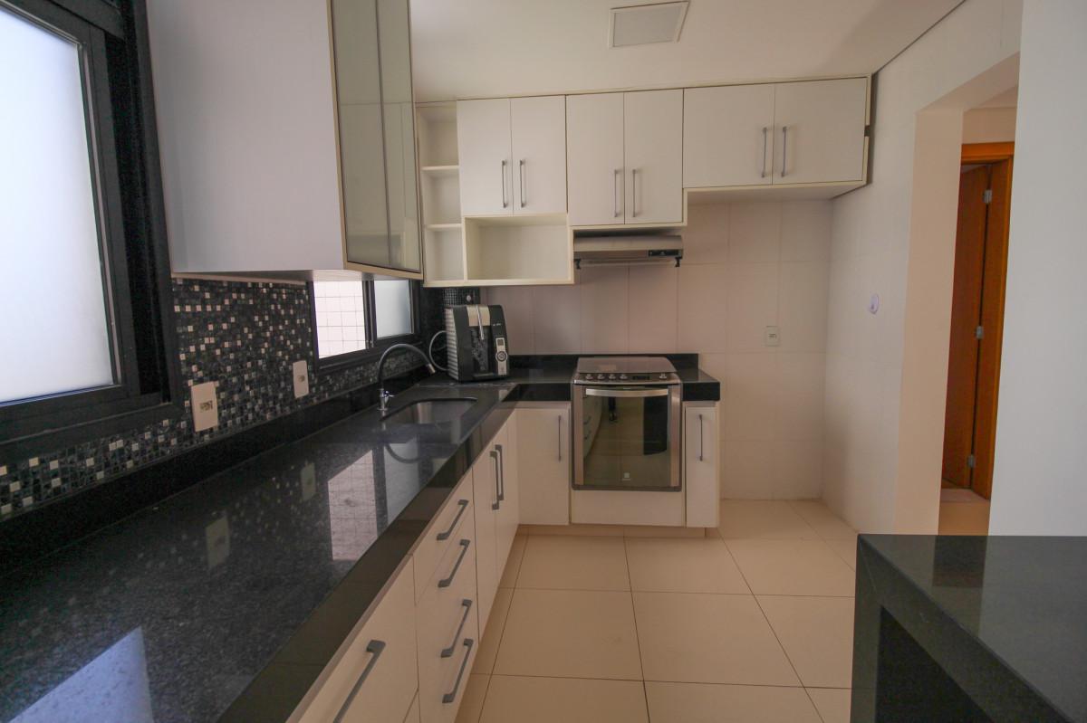Casa, Sion, 2 Quartos, 2 Vagas, 1 Suíte