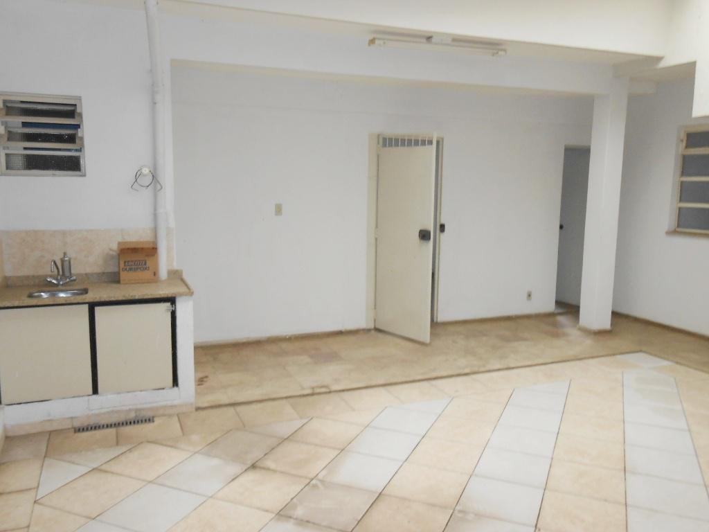 Prédio, Glória, 3 Quartos, 2 Vagas, 2 Suítes