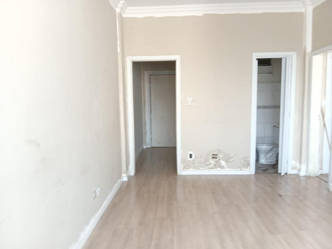 Sala, Centro, 0 Quarto, 0 Vaga