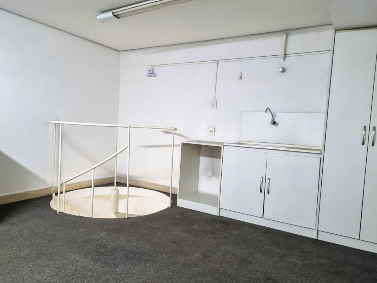 Andar, Belvedere, 0 Quarto, 0 Vaga