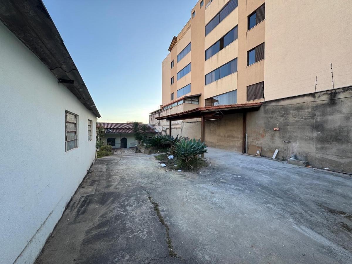 Casa, Santa Inês, 2 Quartos, 8 Vagas