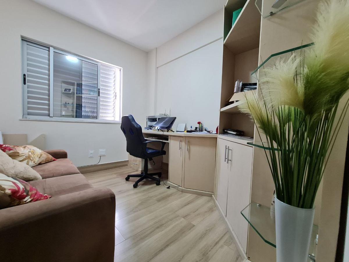 Apartamento, Castelo, 3 Quartos, 2 Vagas, 1 Suíte