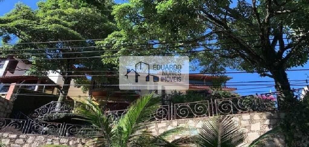 Casa, Santa Lúcia, 5 Quartos, 6 Vagas, 3 Suítes