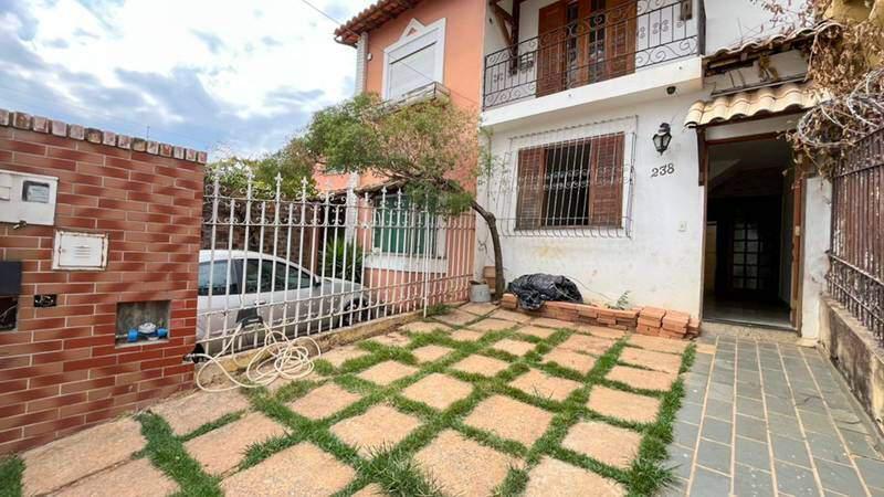 Casa, Jaraguá, 3 Quartos, 1 Vaga, 2 Suítes