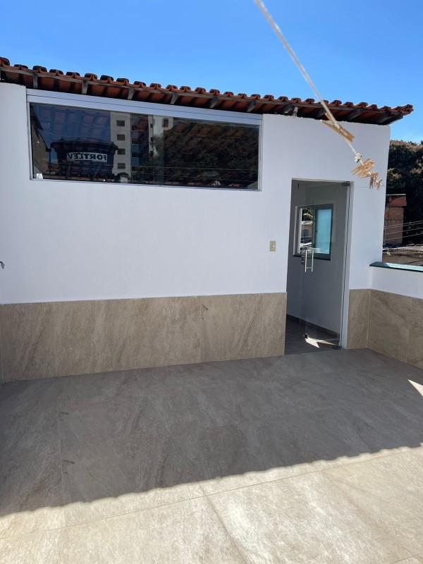 Casa, Nova Esperança, 2 Quartos, 0 Vaga