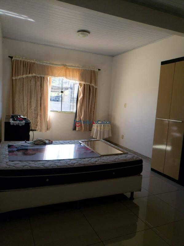 Casa, Primavera, 6 Quartos, 3 Vagas, 1 Suíte