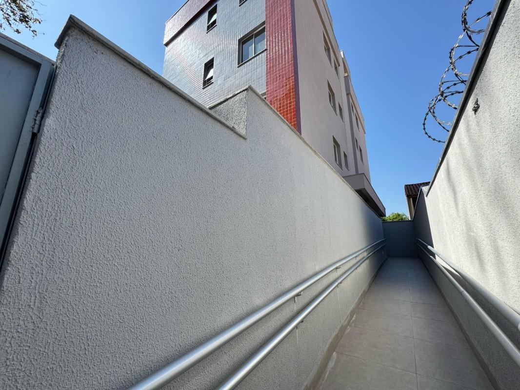 Cobertura, Santa Mônica, 2 Quartos, 2 Vagas