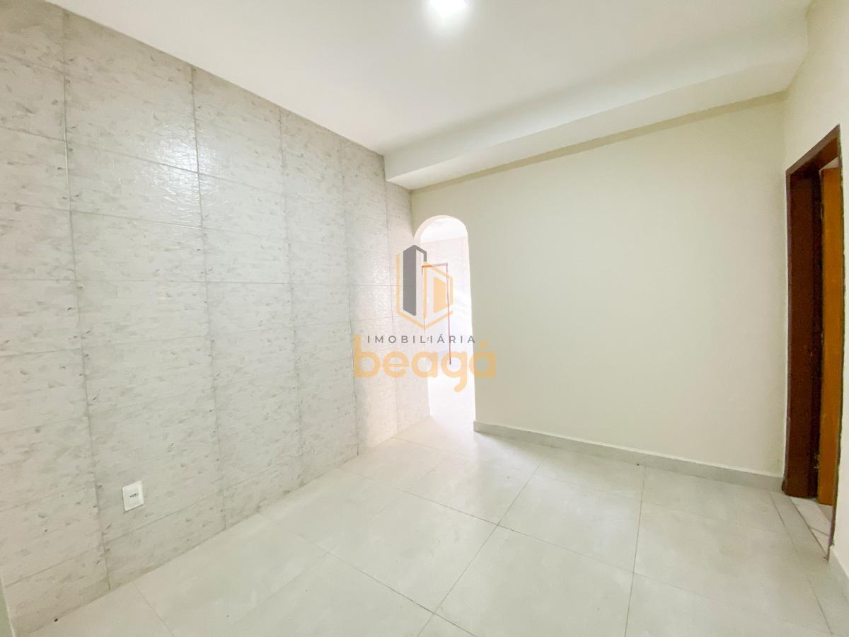 Casa, Santa Terezinha, 3 Quartos, 4 Vagas, 1 Suíte