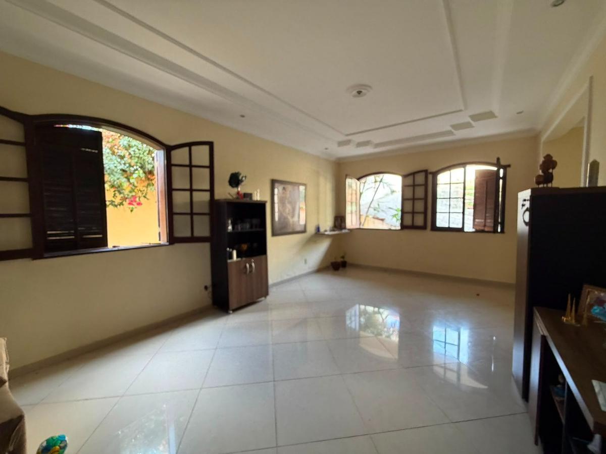 Casa, Alvorada, 4 Quartos, 6 Vagas, 2 Suítes
