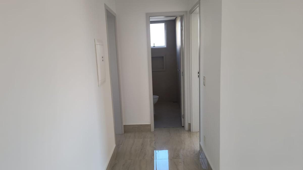 Apartamento, Esplanada, 2 Quartos, 1 Vaga, 1 Suíte