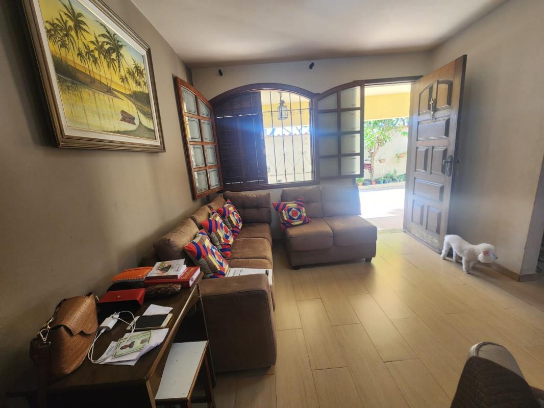 Casa, Alípio de Melo, 6 Quartos, 6 Vagas, 2 Suítes