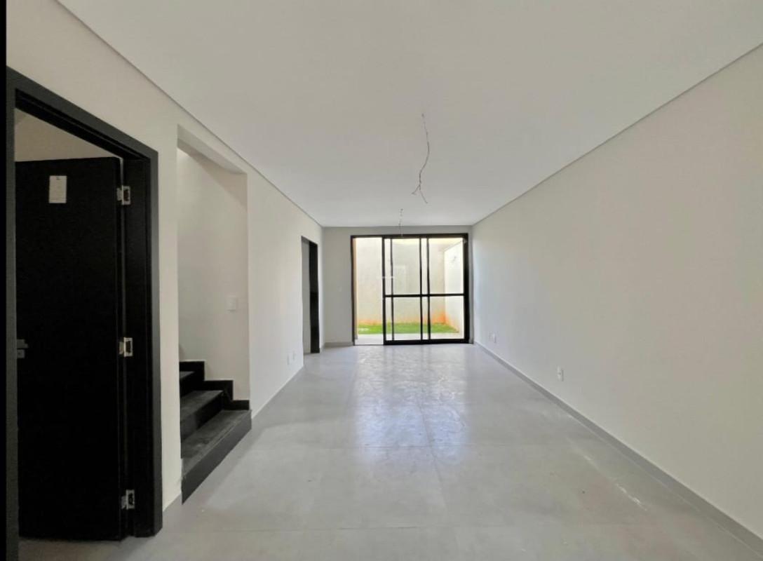 Casa, Pampulha, 4 Quartos, 2 Vagas, 1 Suíte
