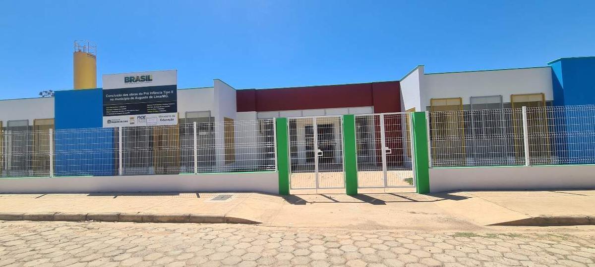 Lote, Centro, 0 Quarto, 0 Vaga