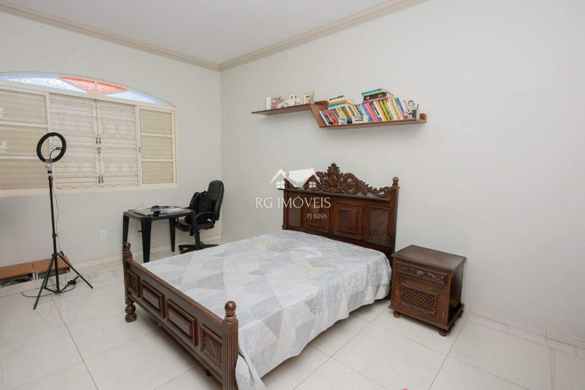 Casa, Tirol, 3 Quartos, 4 Vagas, 1 Suíte