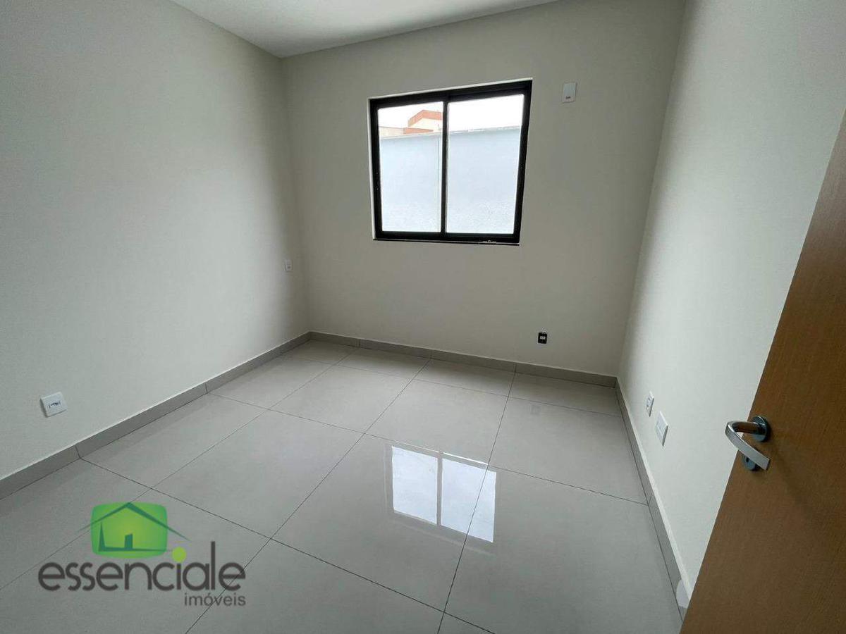 Casa, Europa, 3 Quartos, 3 Vagas, 1 Suíte