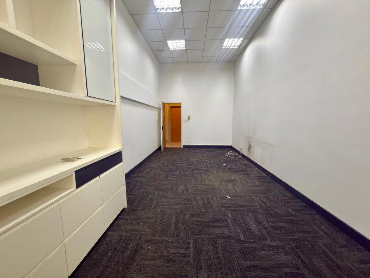 Sala, São José, 0 Quarto, 1 Vaga