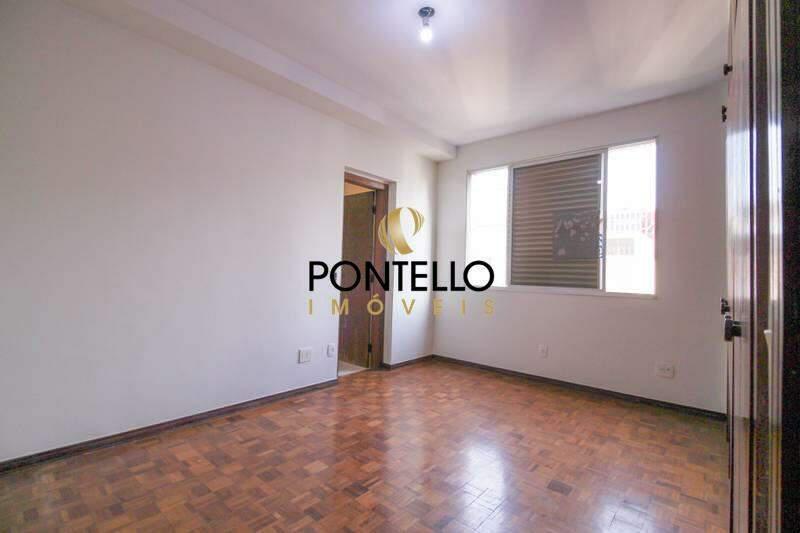 Apartamento, Funcionários, 4 Quartos, 2 Vagas, 1 Suíte