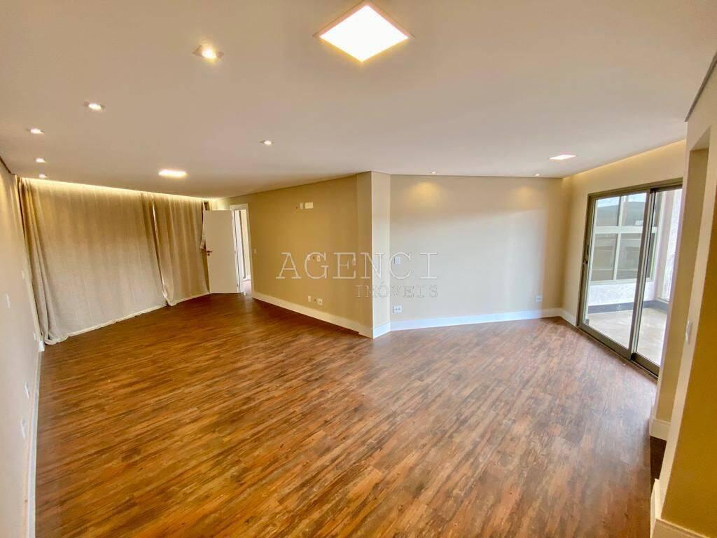 Casa, Alphaville - Lagoa dos Ingleses, 5 Quartos, 0 Vaga, 1 Suíte