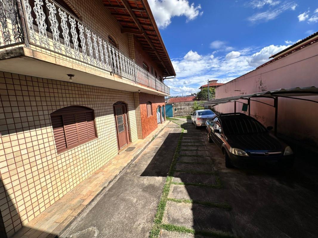 Casa, Novo Progresso, 5 Quartos, 4 Vagas, 1 Suíte