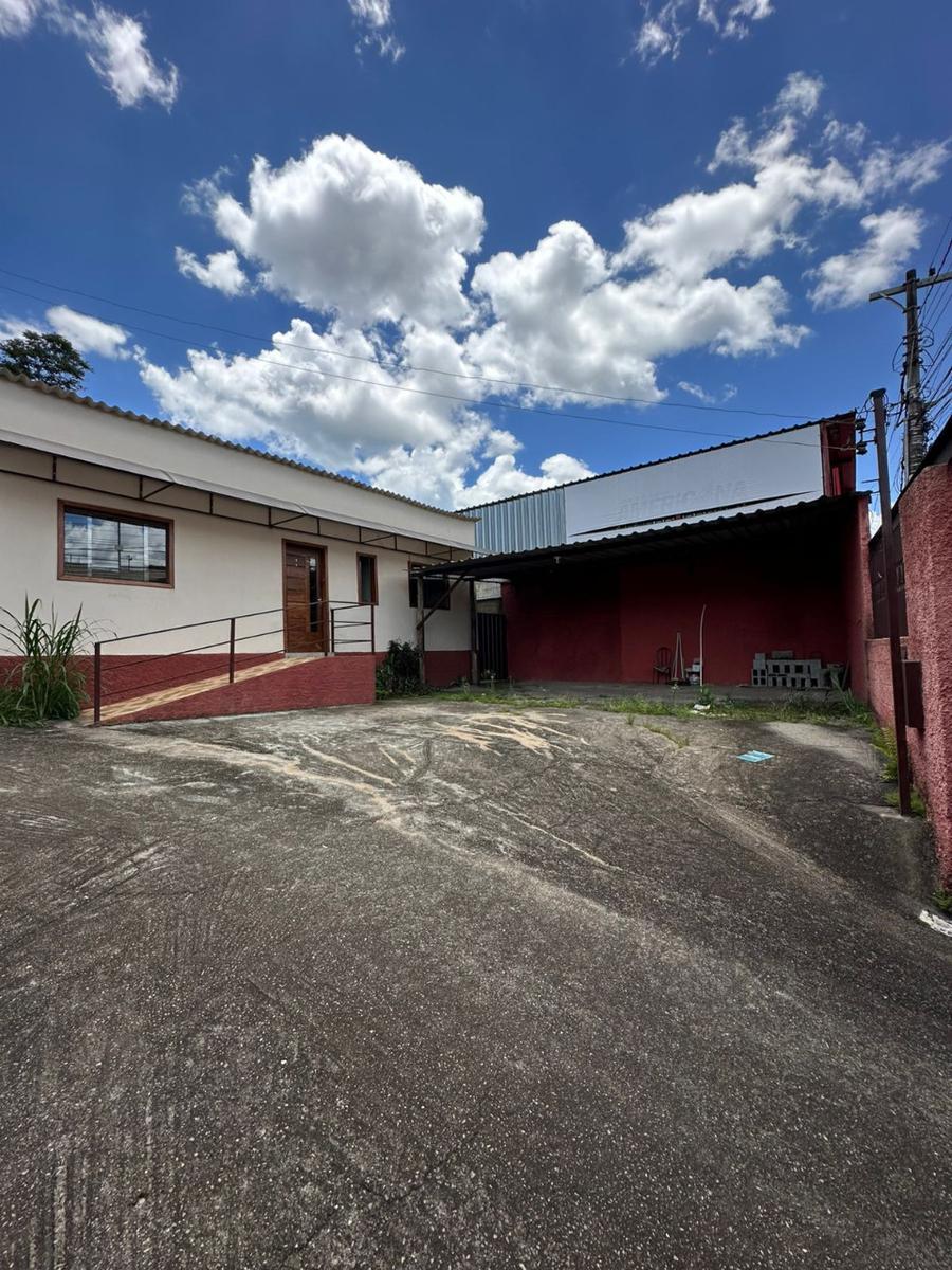 Casa, São José, 3 Quartos, 4 Vagas