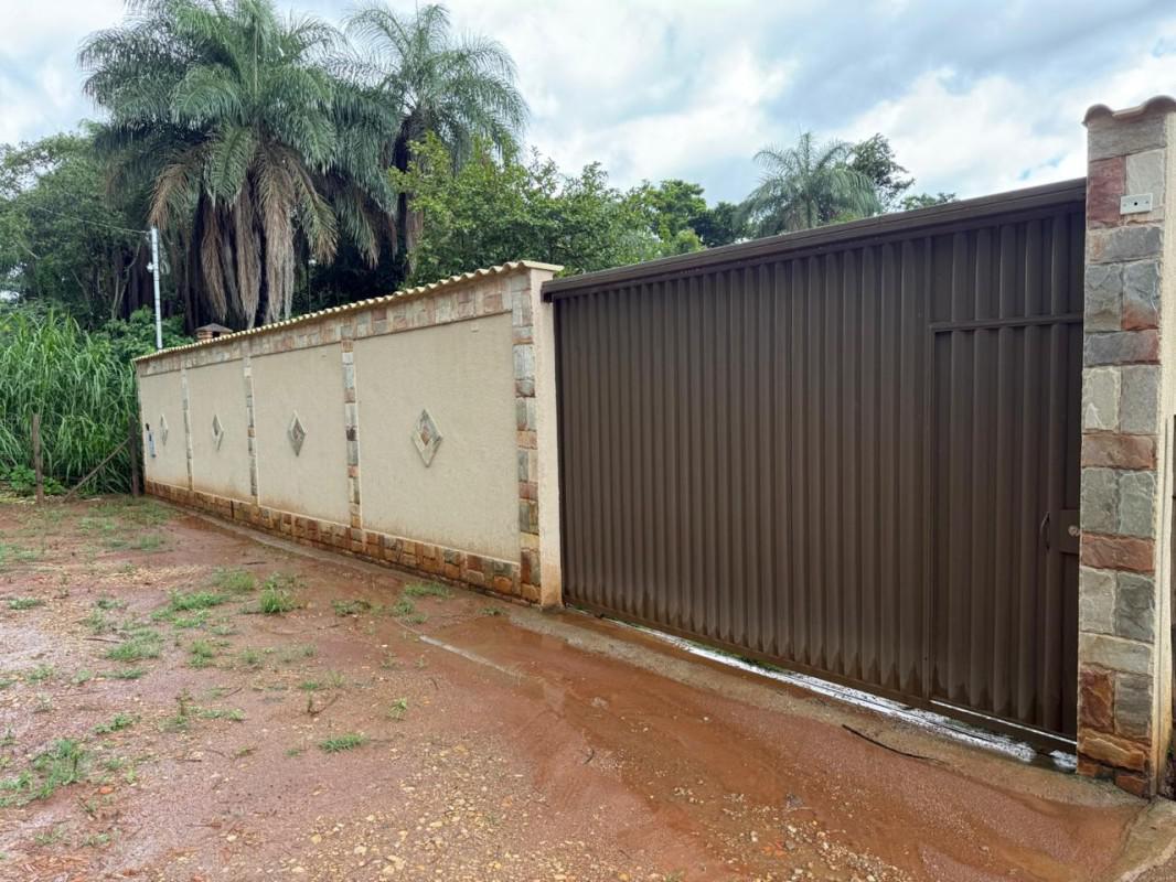 Fazenda, Vianópolis, 2 Quartos, 10 Vagas