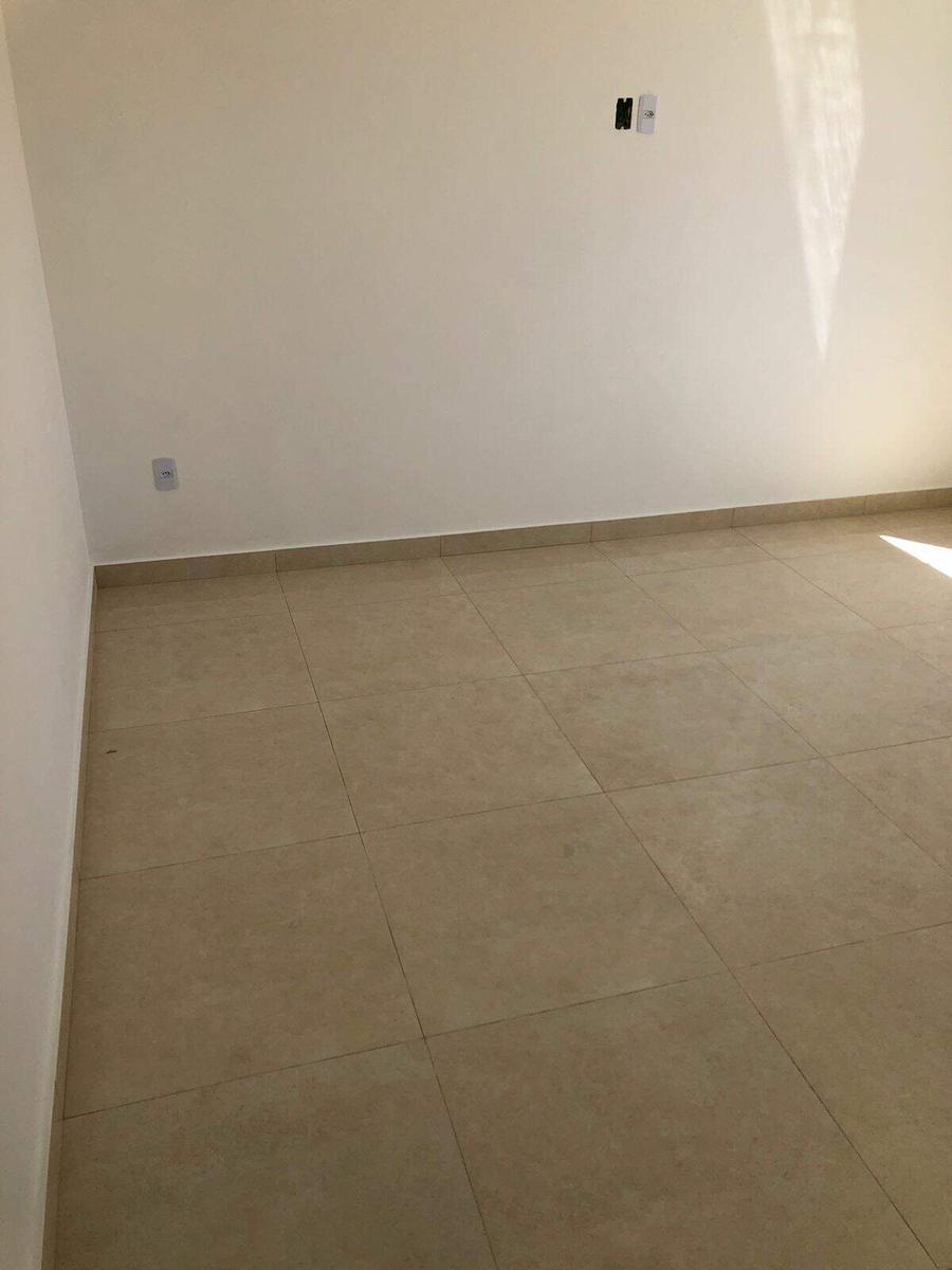 Casa, Vila Cristina, 3 Quartos, 2 Vagas, 1 Suíte