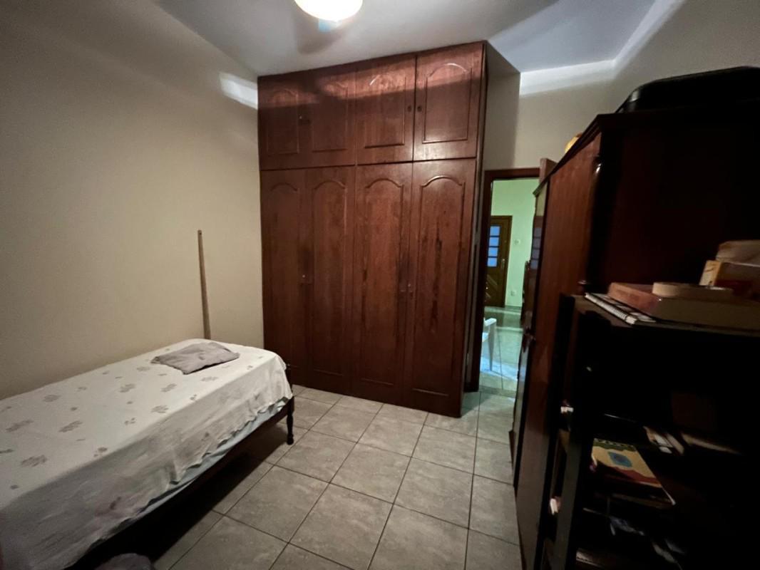 Casa, Calafate, 5 Quartos, 3 Vagas, 1 Suíte
