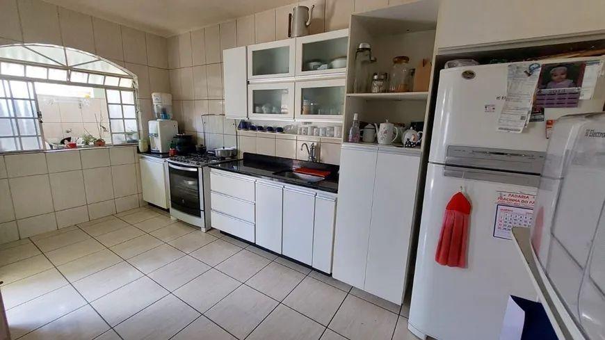 Casa, Santa Inês, 5 Quartos, 6 Vagas, 1 Suíte