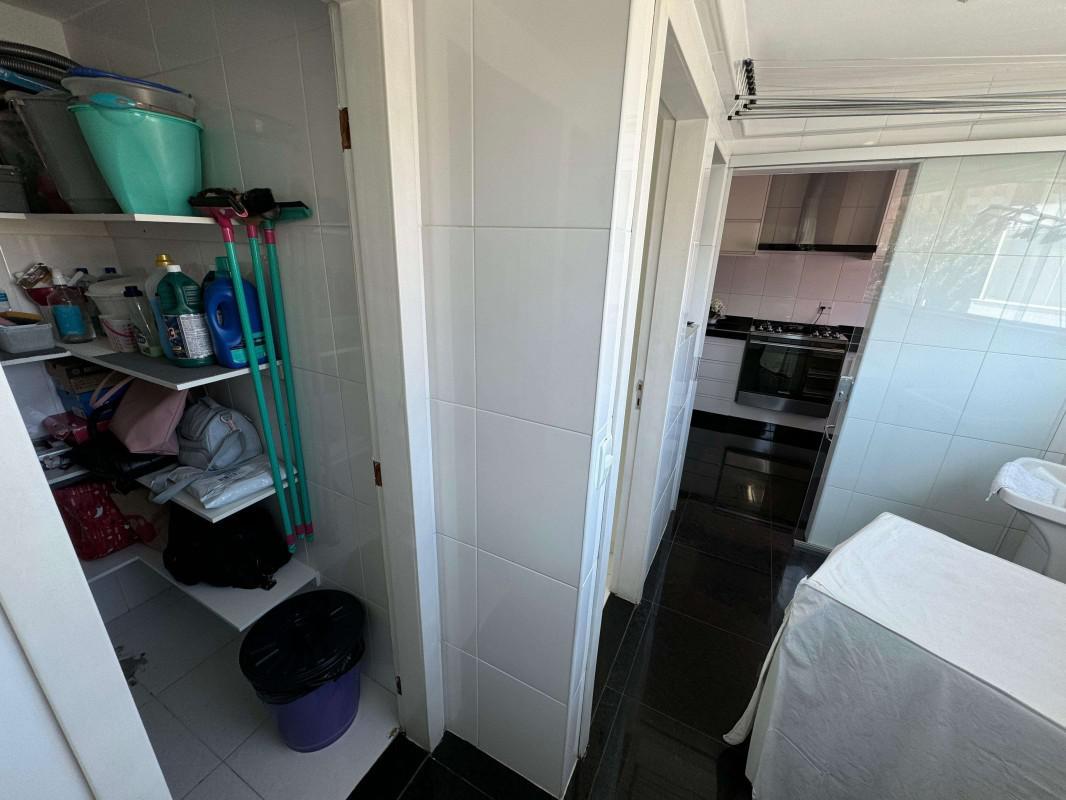 Apartamento, Ipiranga, 4 Quartos, 3 Vagas, 2 Suítes