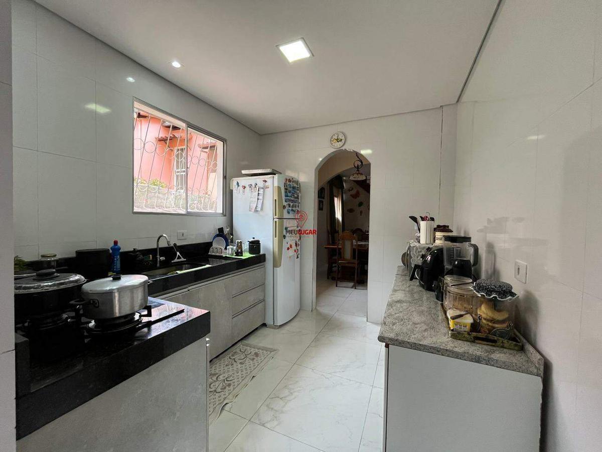 Casa, Diamante, 4 Quartos, 2 Vagas, 1 Suíte