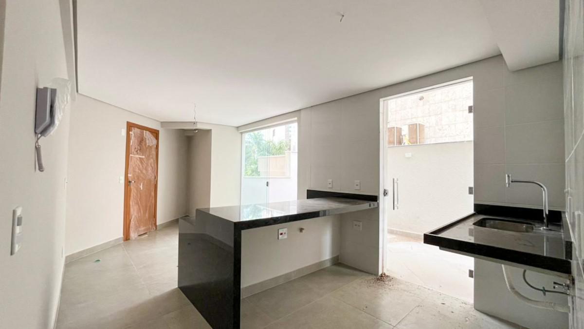 Apartamento, Funcionários, 2 Quartos, 1 Vaga, 1 Suíte