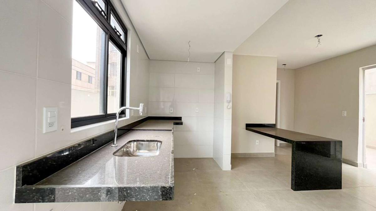 Apartamento, São Pedro, 2 Quartos, 2 Vagas, 2 Suítes