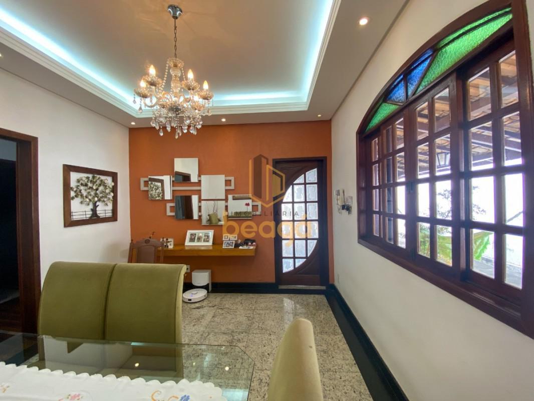 Casa, Parque Xangri-lá, 4 Quartos, 4 Vagas, 2 Suítes