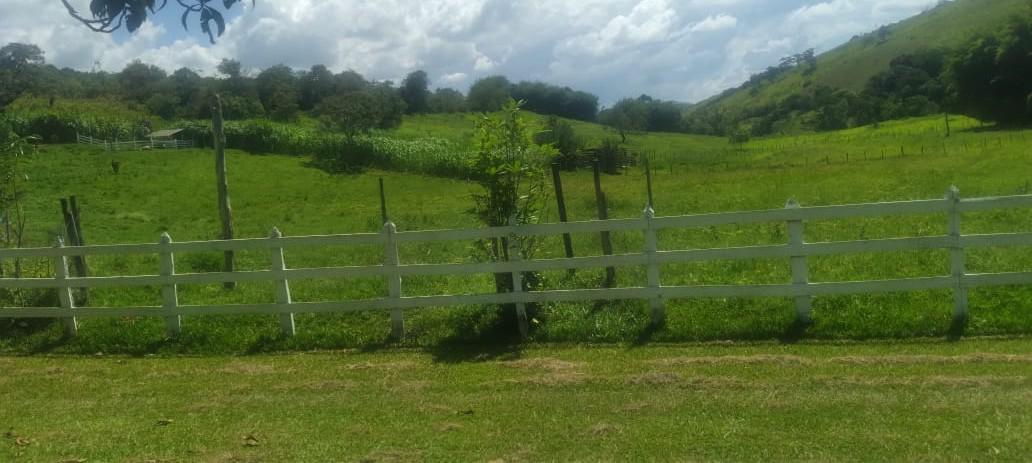 Fazenda, Zona Rural, 4 Quartos, 0 Vaga