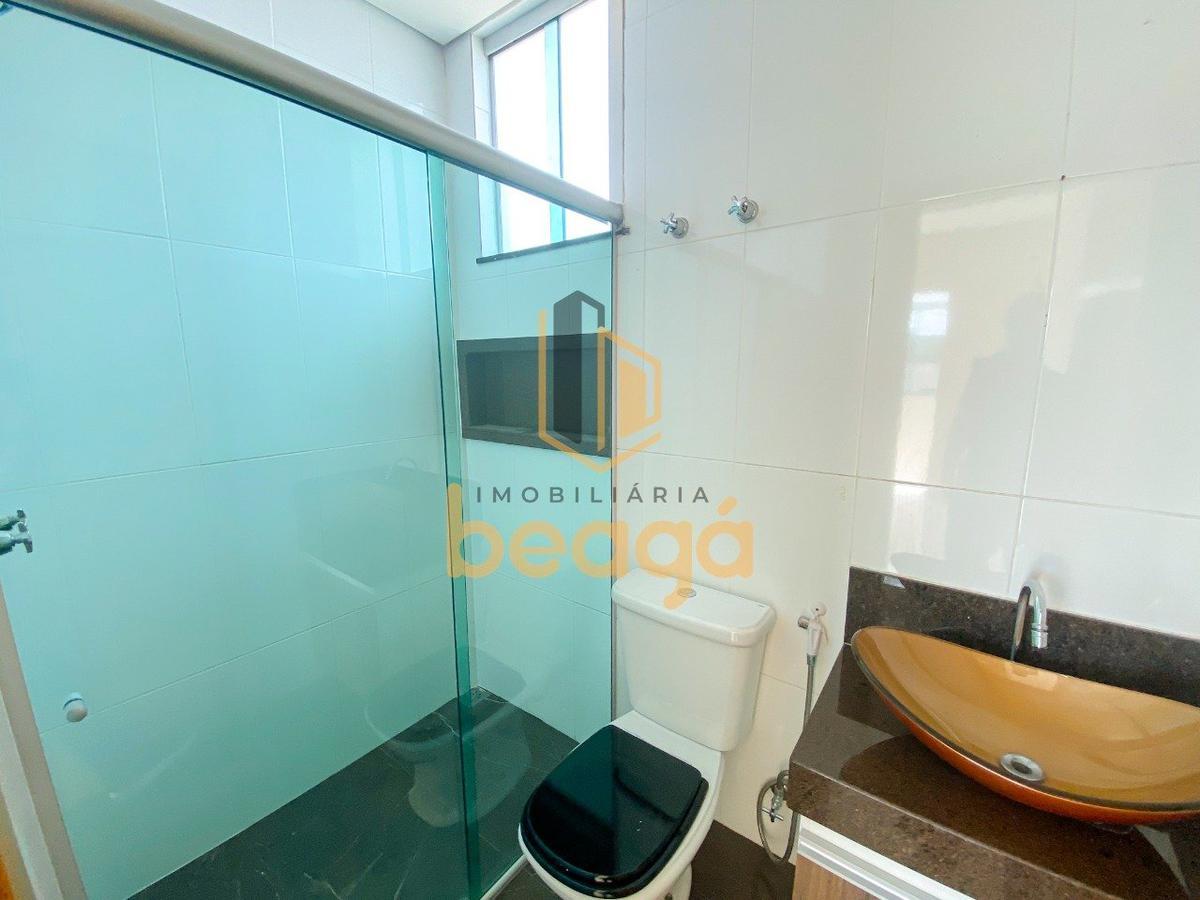 Cobertura, Arvoredo, 3 Quartos, 2 Vagas, 1 Suíte