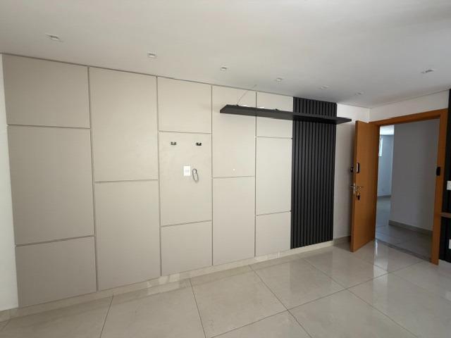 Apartamento, Sagrada Família, 1 Quarto, 2 Vagas