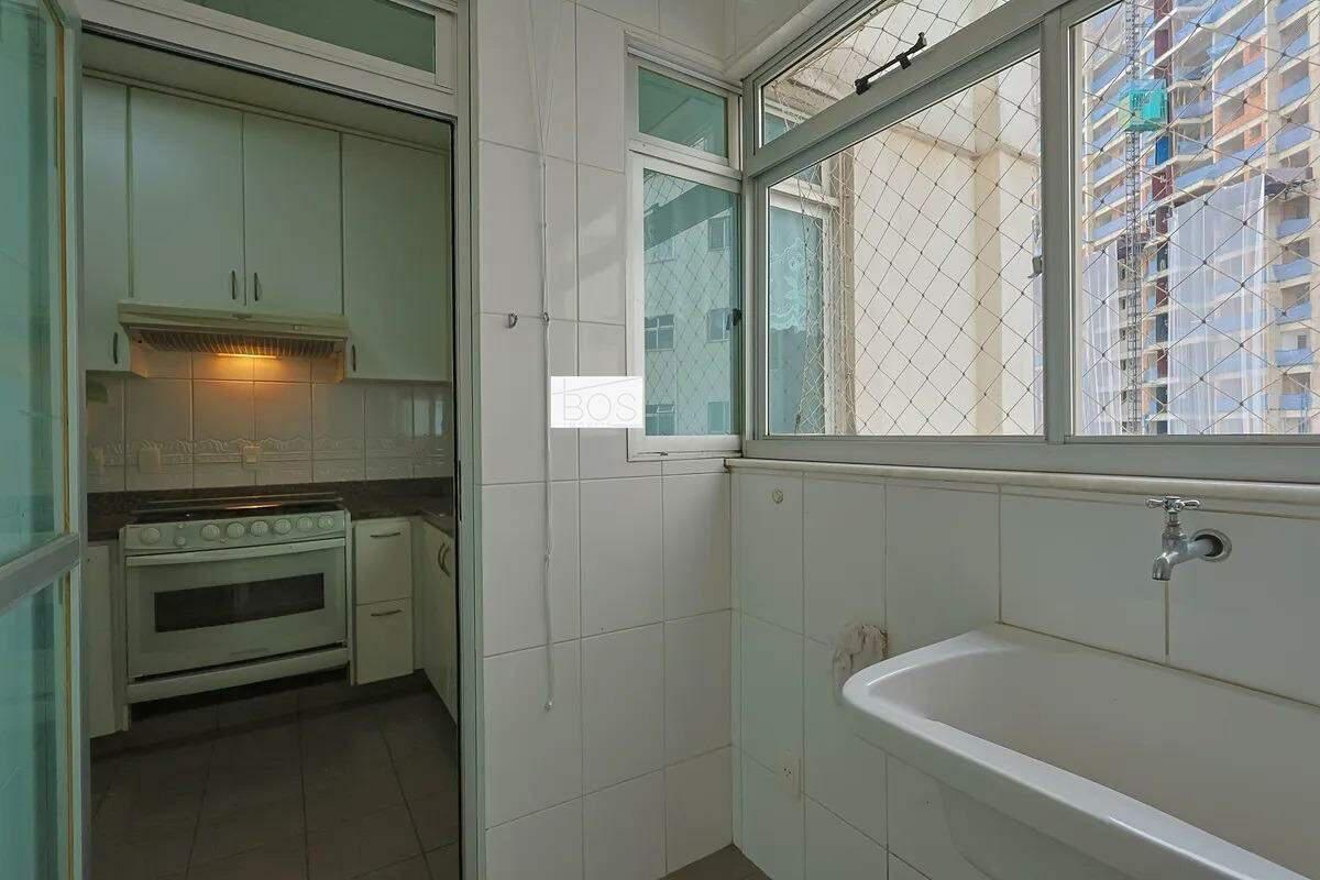 Apartamento, Coração de Jesus, 3 Quartos, 2 Vagas, 1 Suíte