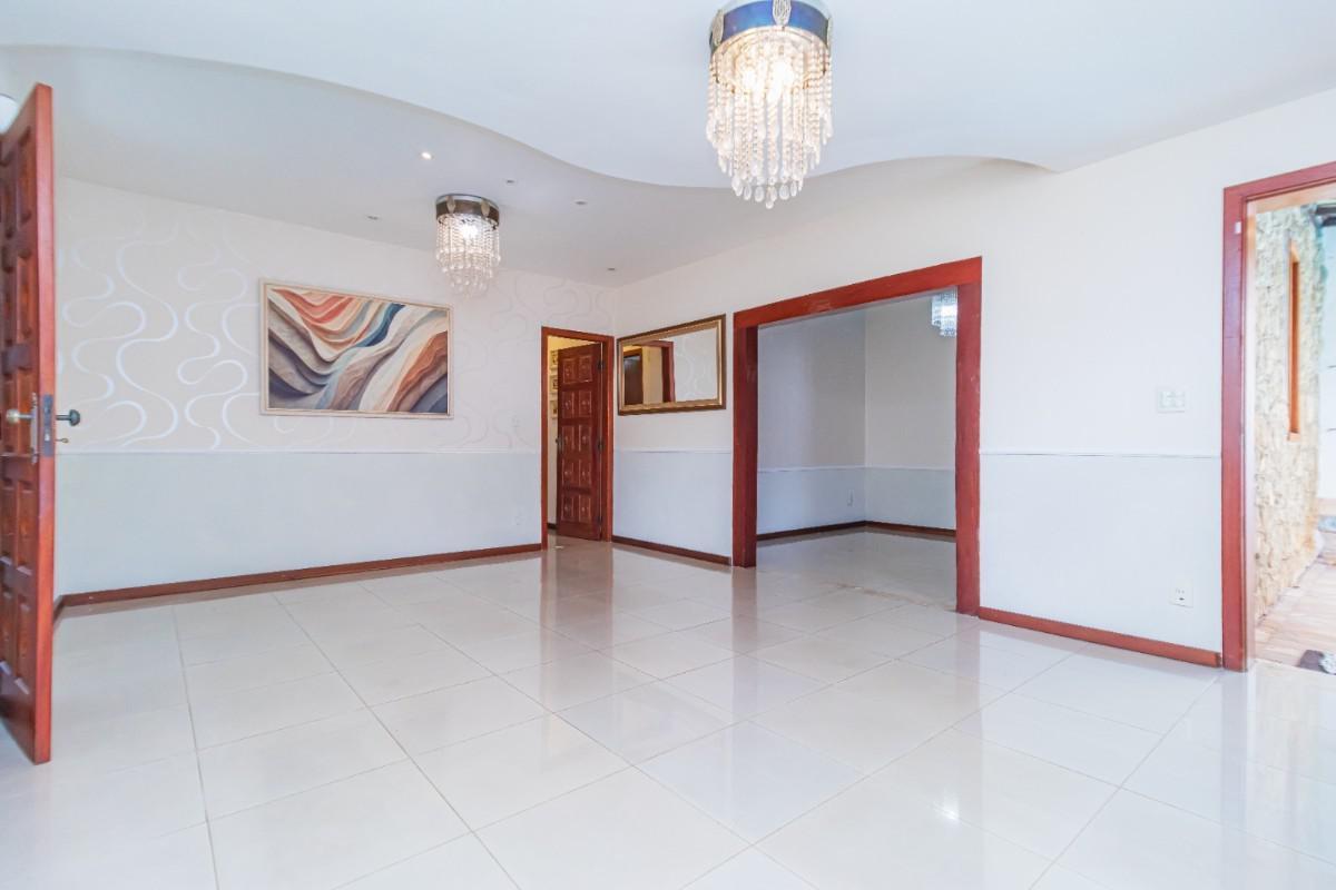 Casa, Itapoã, 4 Quartos, 2 Vagas, 1 Suíte