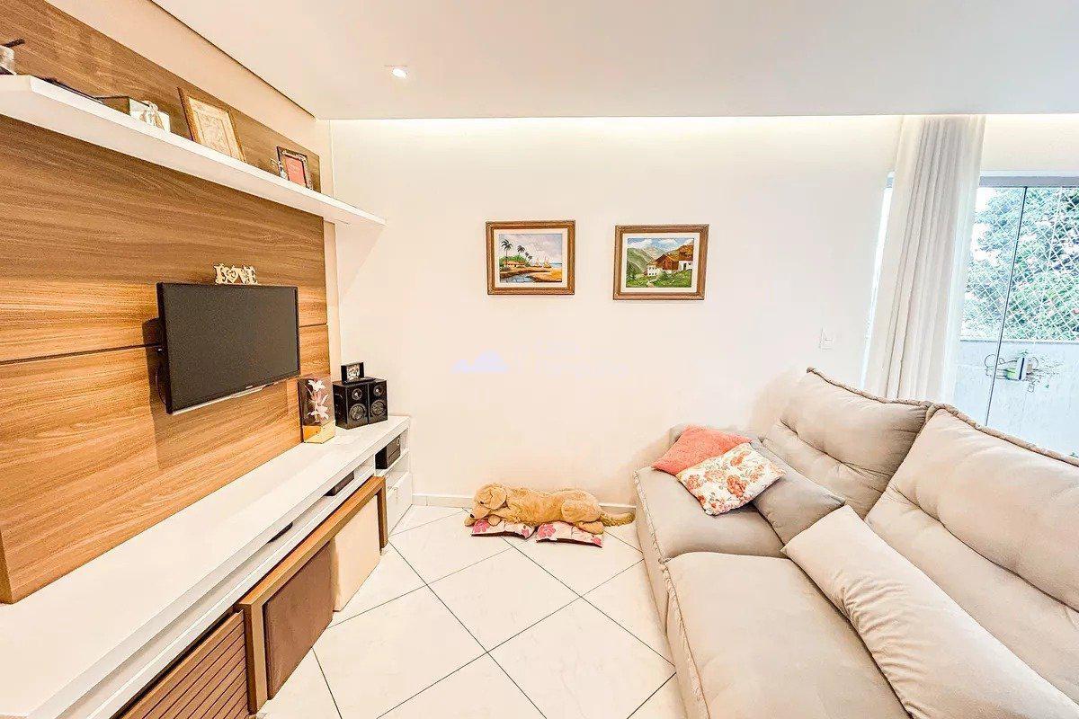 Apartamento, Santa Terezinha, 3 Quartos, 2 Vagas, 1 Suíte